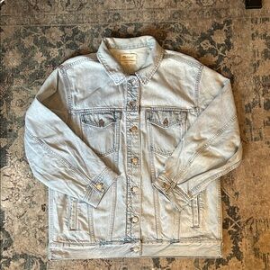 Madewell Light Blue Denim Trucker Jacket